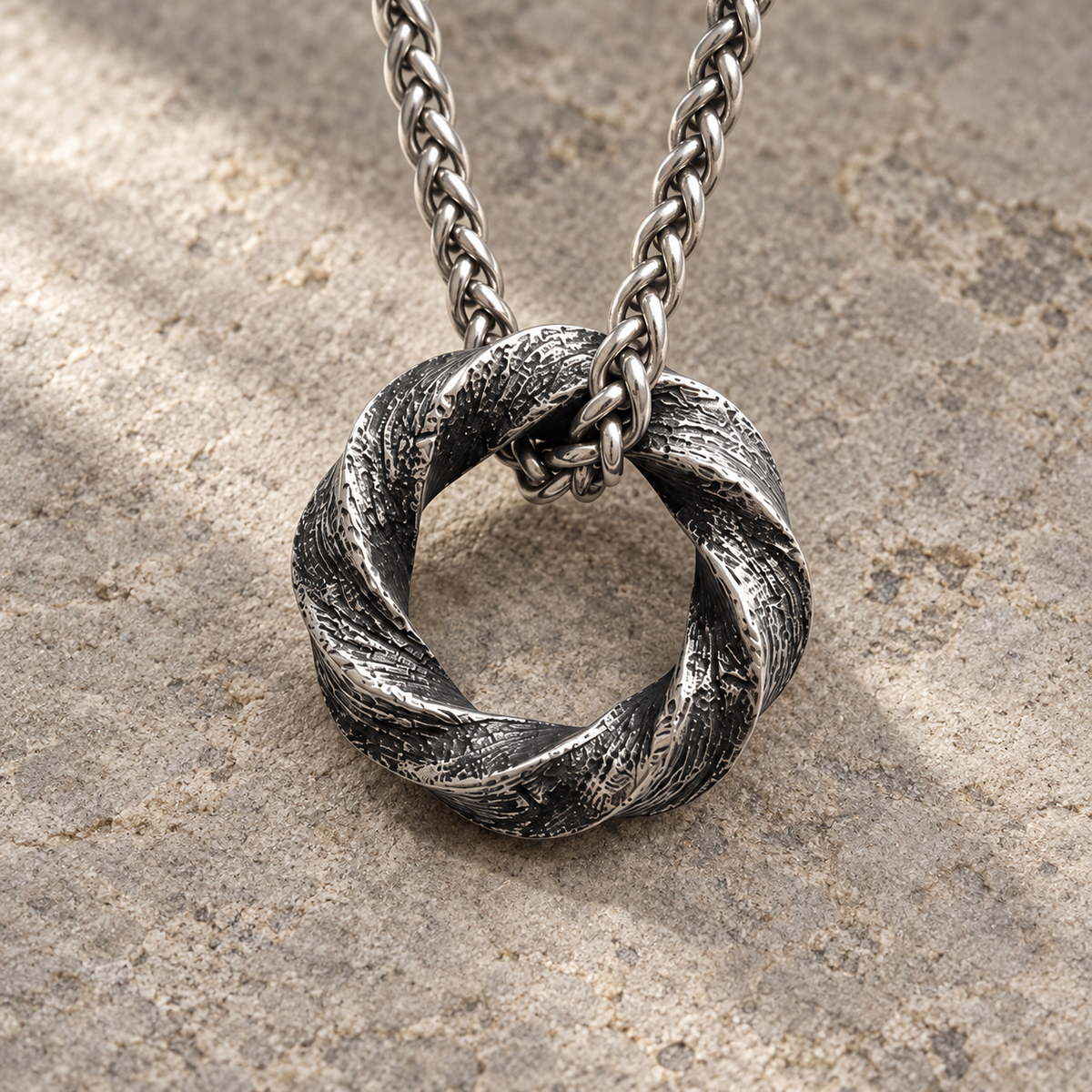 Nagare-En Pendant
