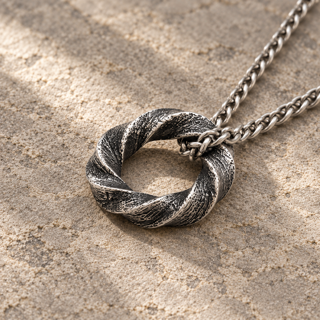 Nagare-En Pendant