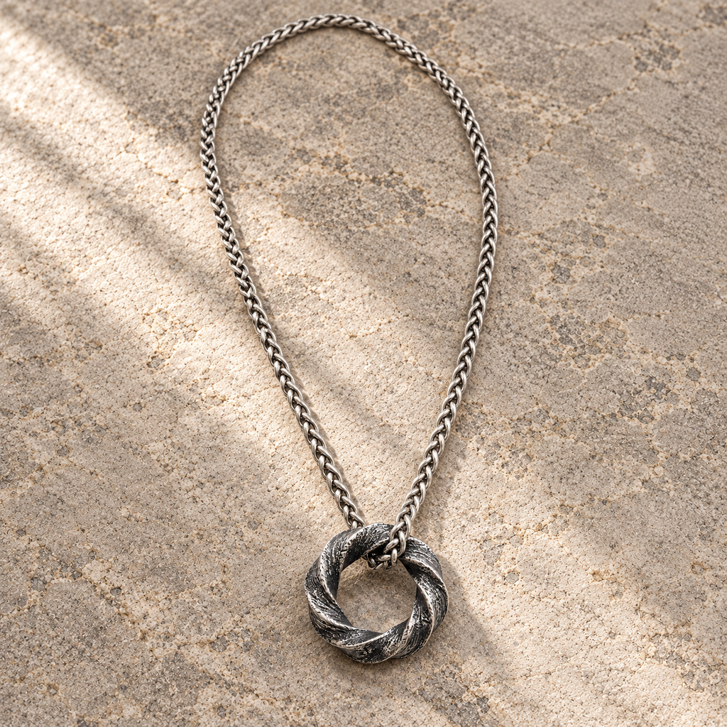 Nagare-En Pendant