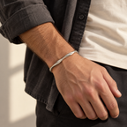 Yuragi Cuff