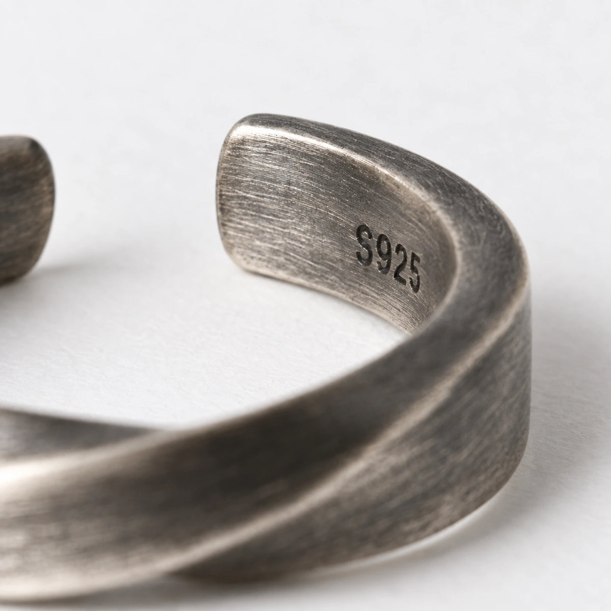 CURRENT RING