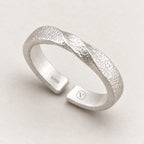 Mobius Ring