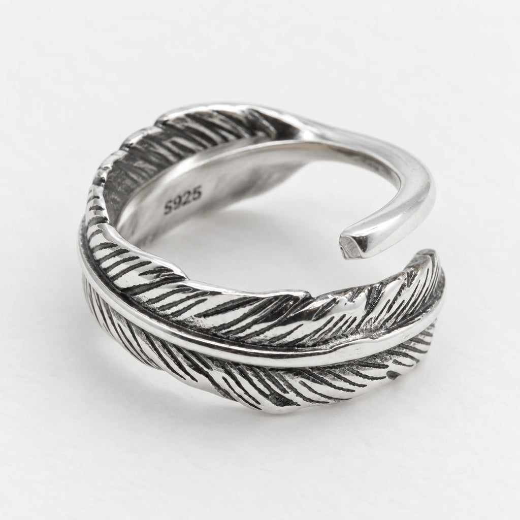 QUILL RING