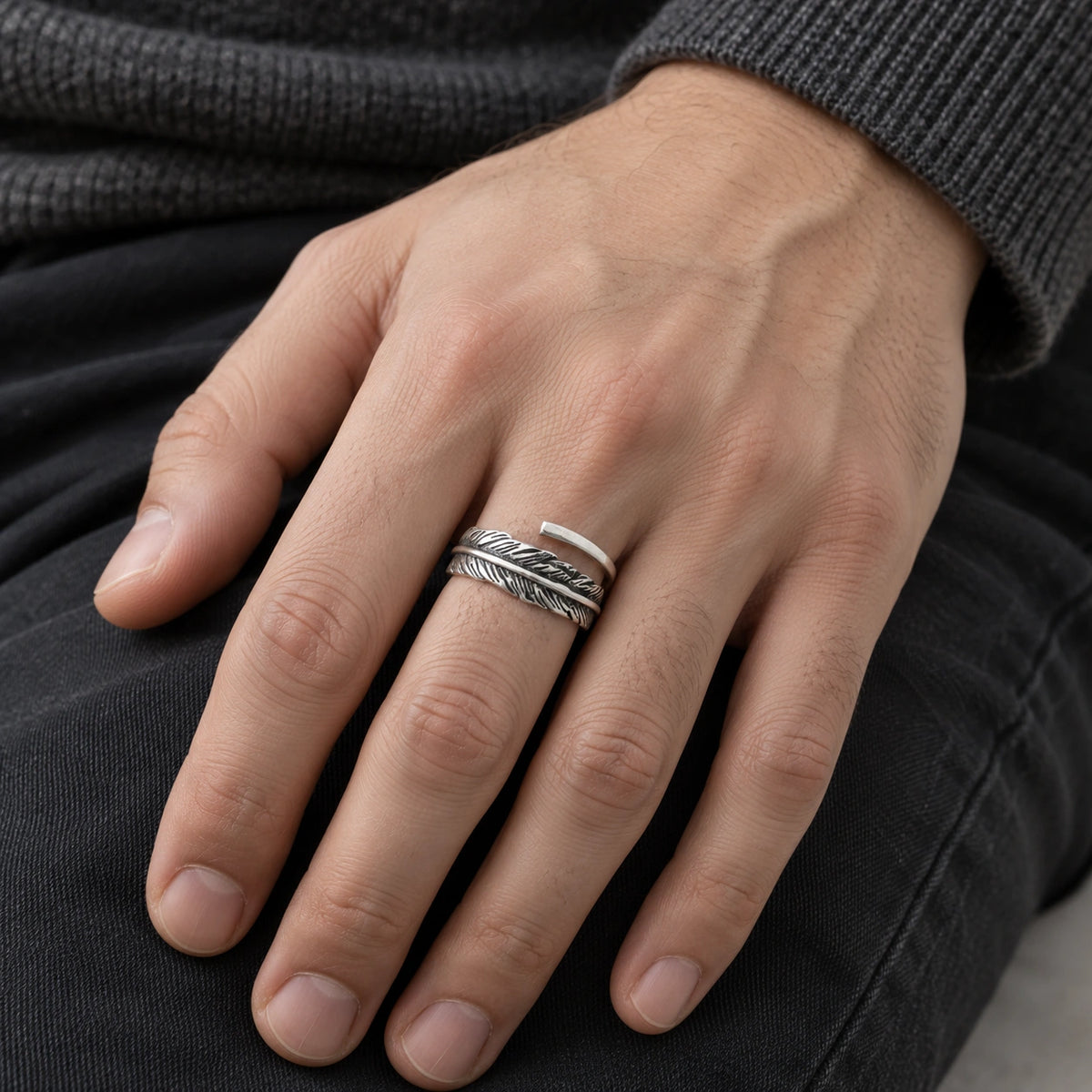 QUILL RING