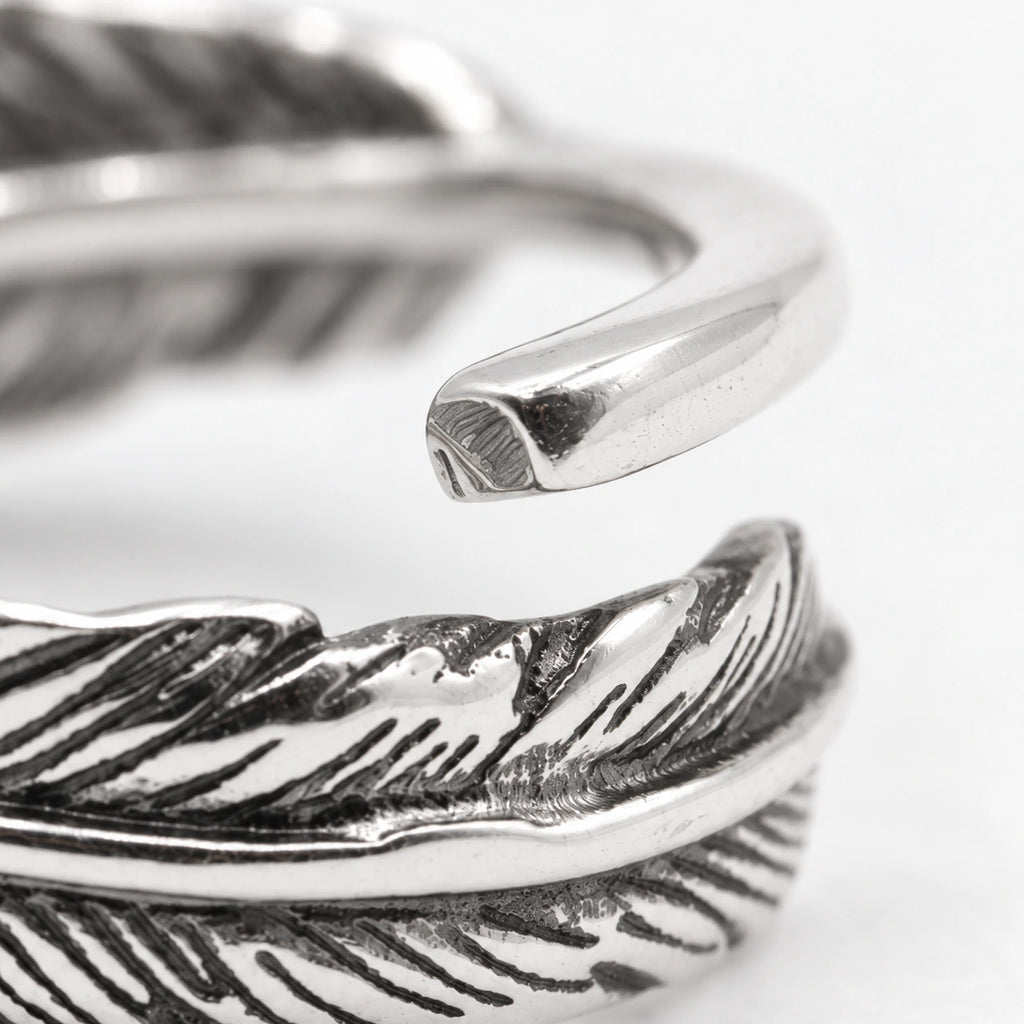 QUILL RING