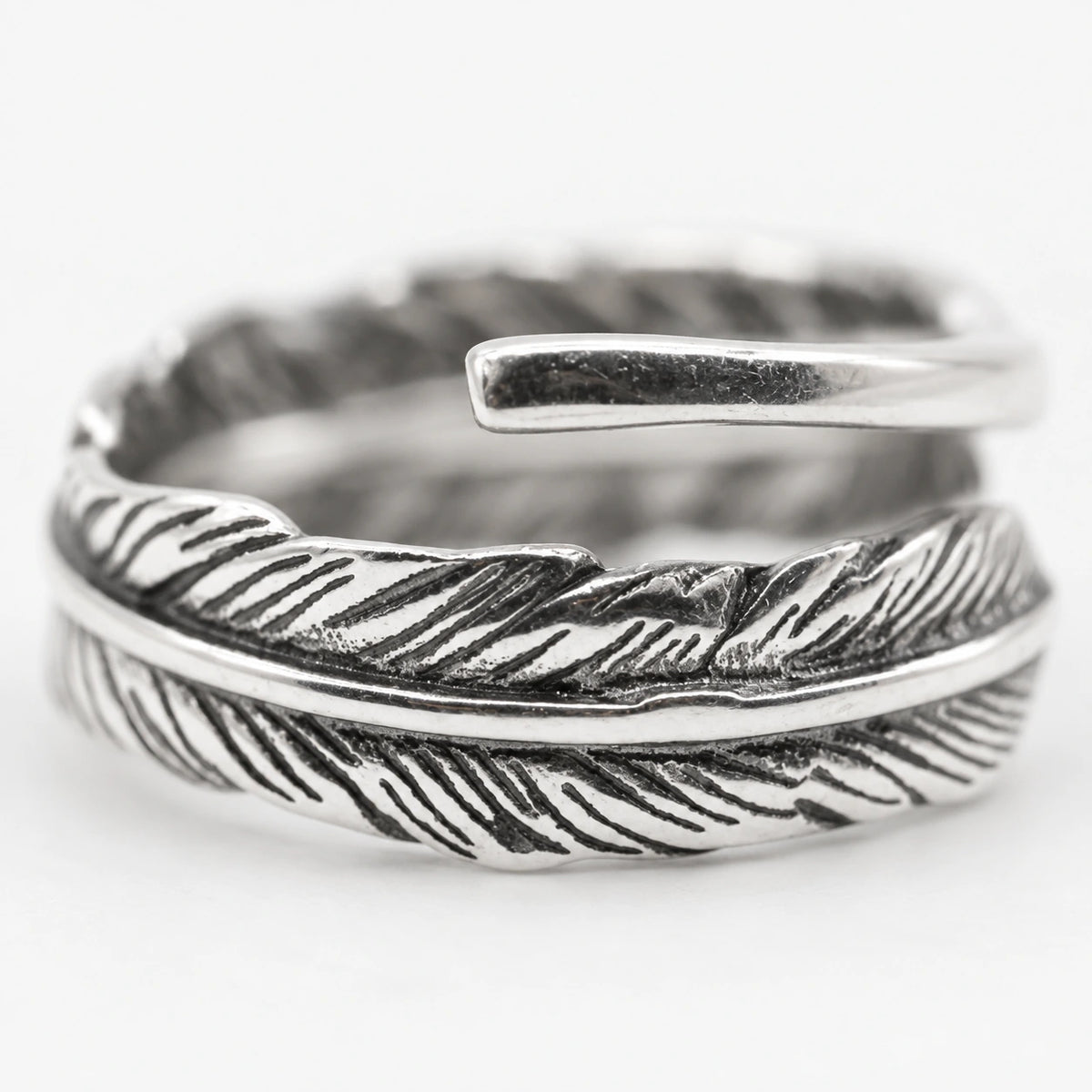 QUILL RING