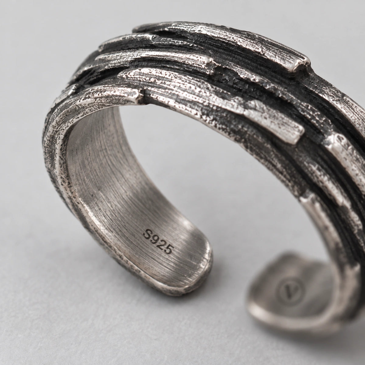 Strata Ring