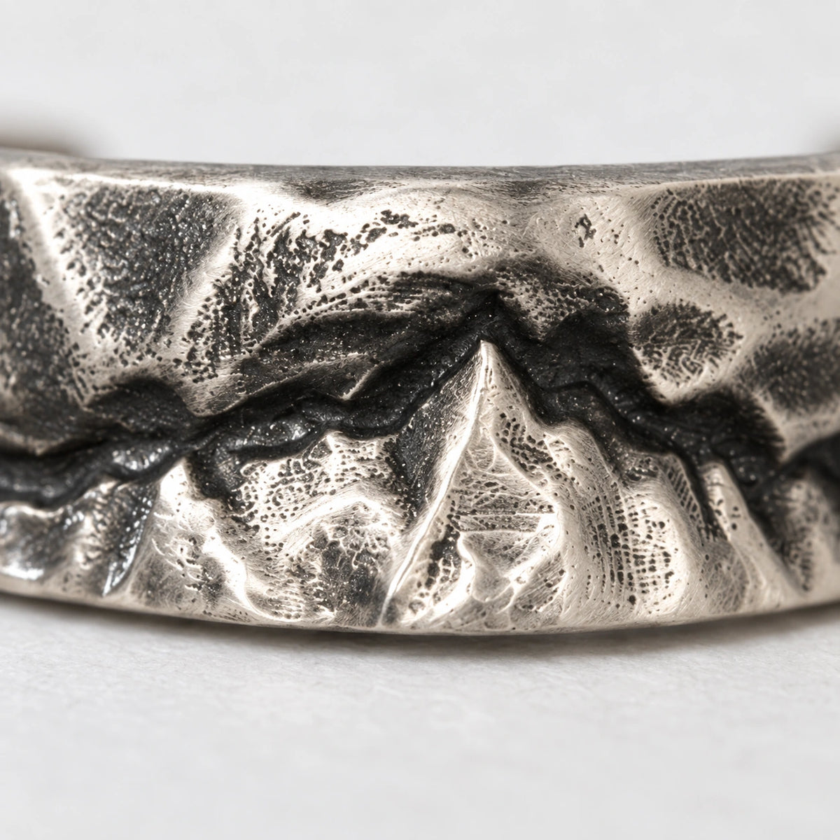 SUMMIT RING
