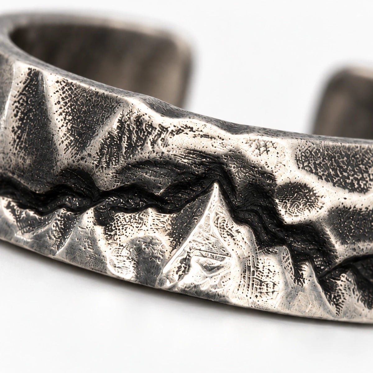 SUMMIT RING